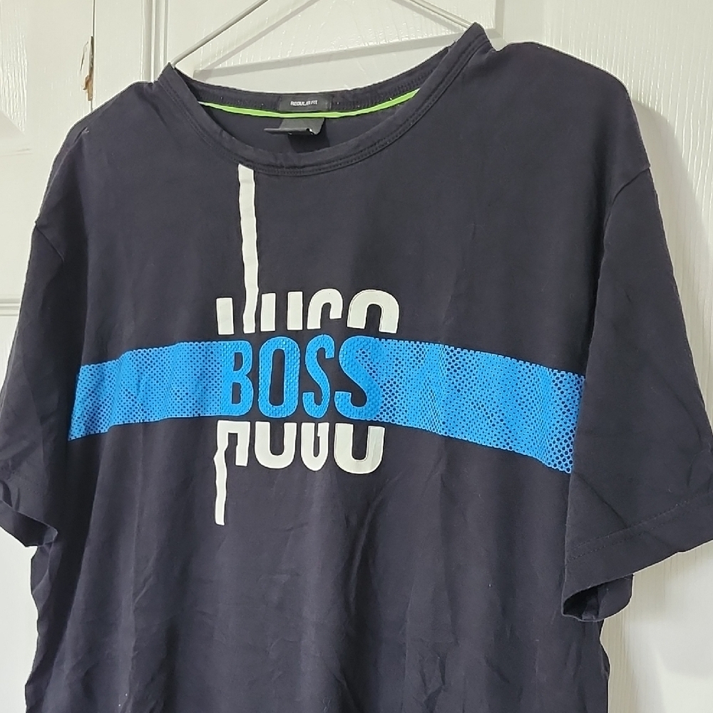 Hugo Boss Navy and Cobalt Graphic Tee